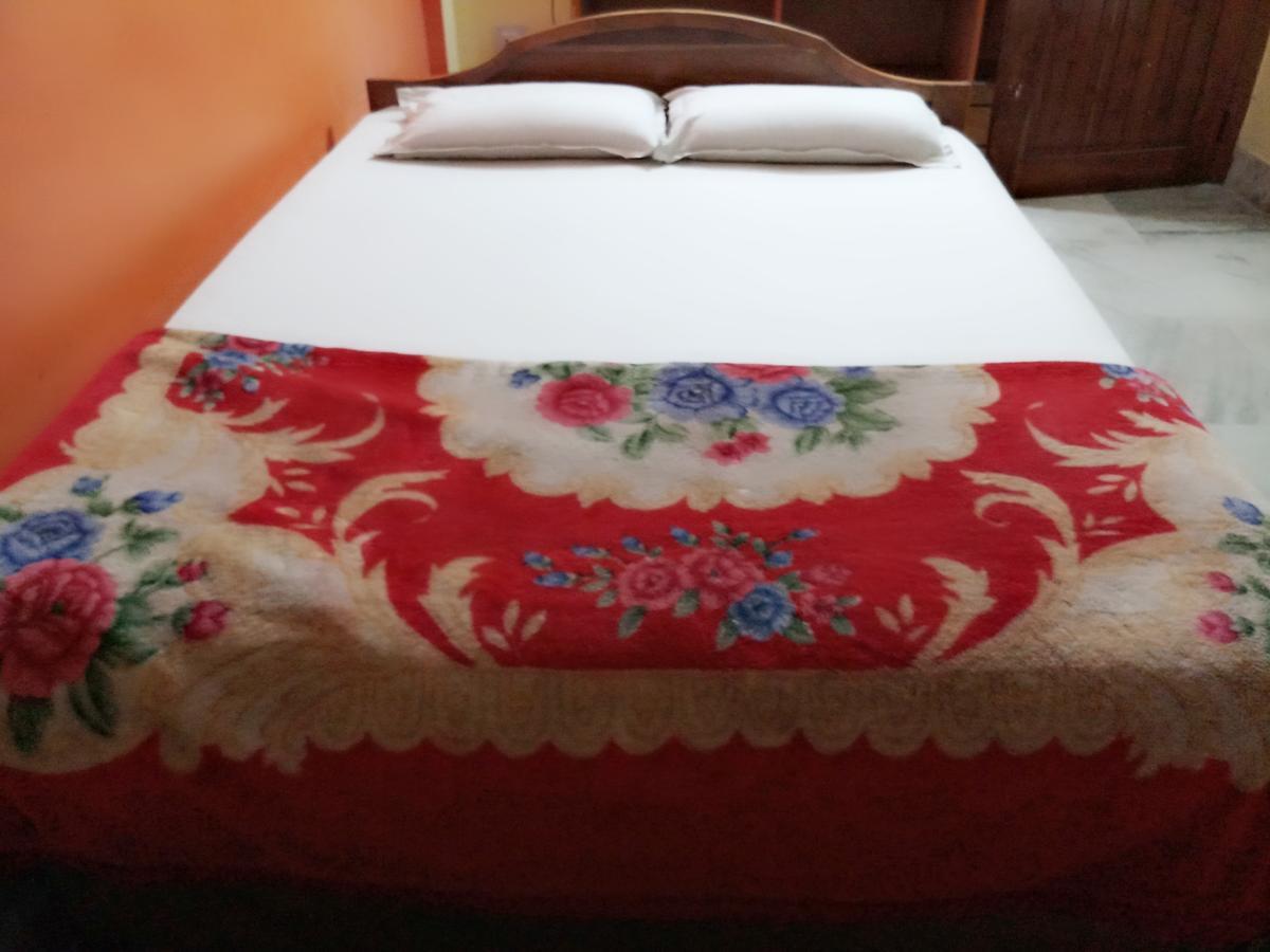 Dispur Lodge Guwahati Ngoại thất bức ảnh